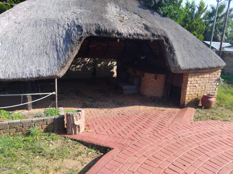 3 Bedroom Property for Sale in La Hoff North West